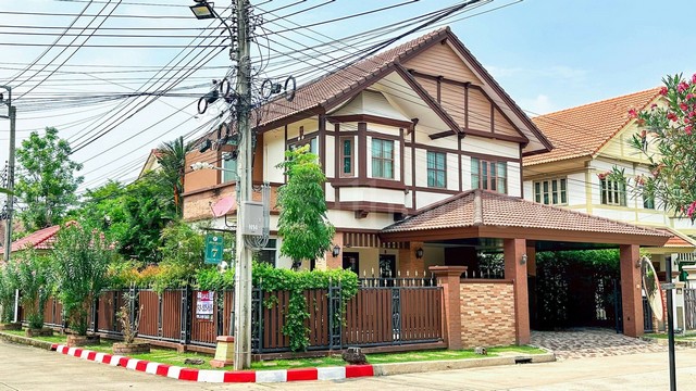 บ้านเดี่ยว ลัดดารมย์ ราชพฤกษ์ - รัตนาธิเบศร์ 1 หลังมุม พร้อมอยู่