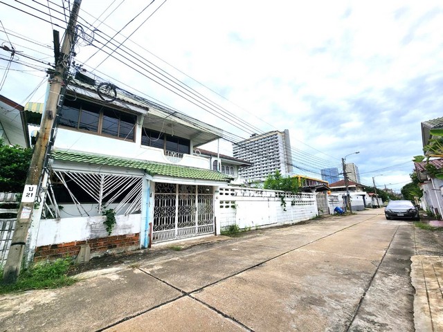 บ้าน -  112 ตรว. 8900000 BAHT ใกล้ ไบเทคบางนา คุ้มยิ่งกว่าคุ้ม กรุงเทพ