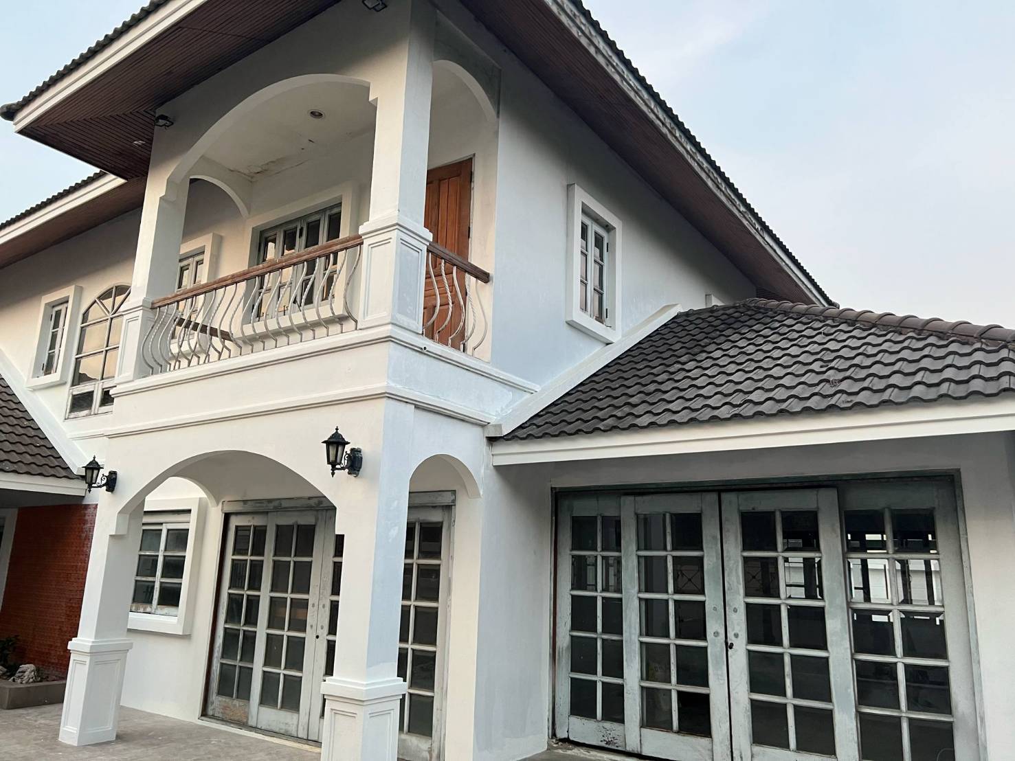 บ้าน บ้านใกล้รถไฟฟ้าพระโขนงทำออฟฟิศได้ 4BEDROOM 89000 THAI BAHT   ราคาดีสุด ใกล้รถไฟฟ้าพระโขนง