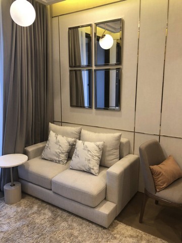 Ashton Chula Silom beautiful view safe peaceful 29th floor MRT Sam Yan