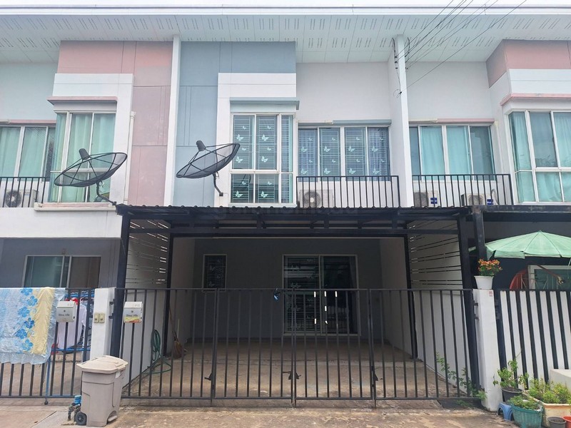 ขายทาวน์โฮม 2 ชั้น ใกล้รถไฟฟ้า บางชัน มบ.เบล็สวิลล์ รามอินทรา 117 พื้นที่ 19.30 ตรว 3นอน 2น้ำ  - ghd000528