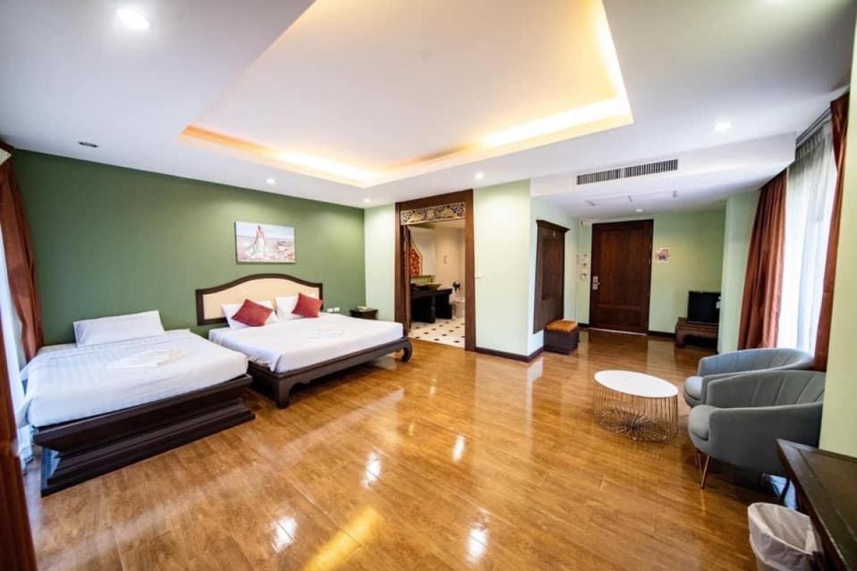 โรงแรม โรงเเรมทรงไทยพัทยานาเกลือ 1712 SQ.WA    ถูกสุด ชลบุรี   