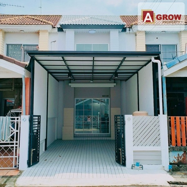 หมู่บ้านพูนสินธานี 3 ซอยเคหะร่มเกล้า 64 เฟอร์นิเจอร์ครบ รีโนเวทใหม่พร้อมอยู่ 