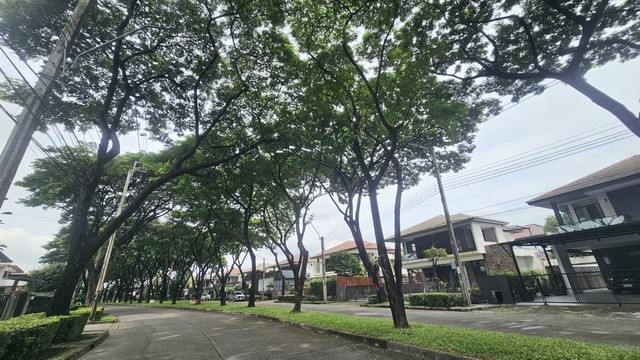 ขายบ้านเดี่ยว มัณฑนา รามอินทรา วงแหวน ใกล้แฟชั่น ใกล้ทางด่วน ลดทันที 2 ล้าน