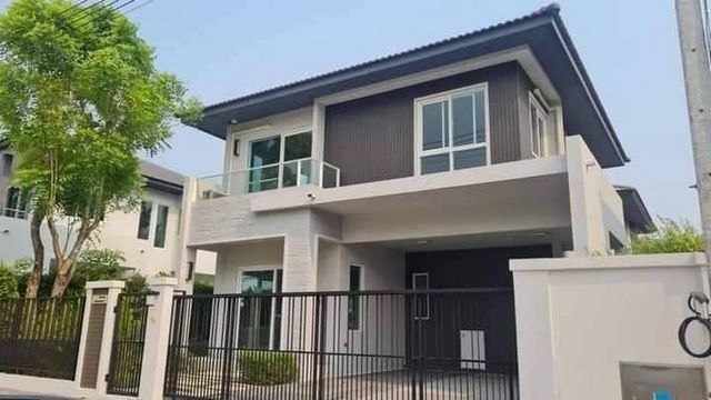 Land&House #สีวลี สันกำแพง ขาย 4.99 ล้าน 52.5 ตรว. บ้านเดี่ยว 2 ชั้น บ้านใหม่ ยังไม่มีใครอยู่อาศัย เดินทางสะดวก ใกล้โรงเรียนนานาชาติหลายแห่ง