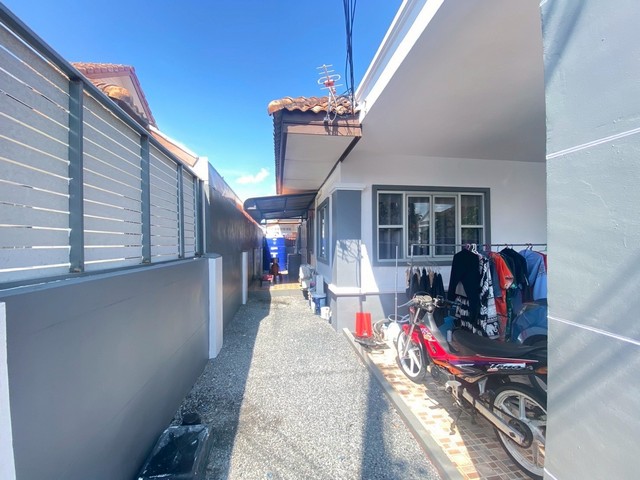 หมู่บ้านพนาสนธิ์ปาร์ควิลล์3ภูเก็ต บ้านเดี่ยวสภาพดี 63วา 3ห้องนอน 2ห้องน้ำ ใกล้เทศบาลศรีสุนทร