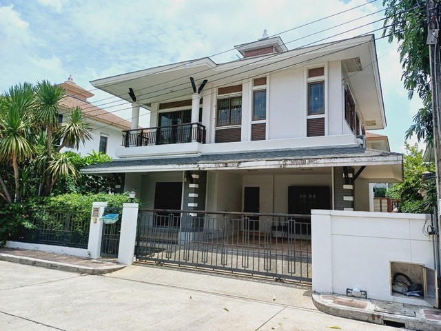  ให้เช่าบ้านเดี่ยว 3ห้องนอน 3 ห้องน้ำ  มีห้องนอนใหญ่ ชั้นล่าง ม.เศรษฐสิริ ประชาชื่น เรสซิเด้นท์ 1
