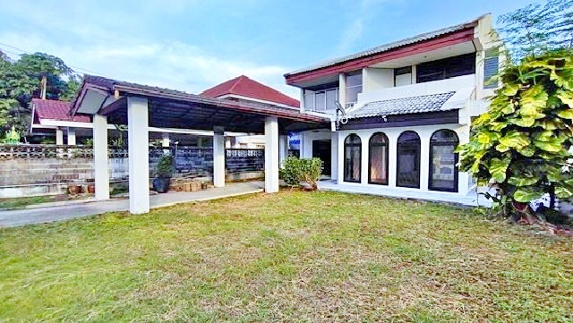 MRTสัมมากร 2กม.ให้เช่าบ้านเดี่ยว 2 ชั้น 92ตร.วา. ซ.รามคำแหง 114-120 290ตร.ม. เฟอร์ บิวท์อิน 3นอน 2น้ำ รร.นานาชาติสกอต 500 ม. 