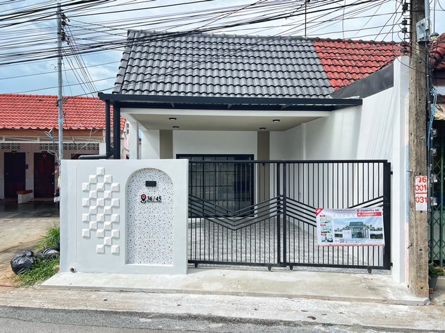 For Sales : Wichit, Modern style townhouse, 2 Bedrooms 2 Bathrooms